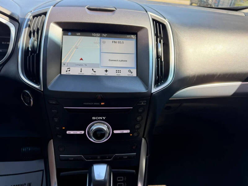 2017 Ford Edge Titanium