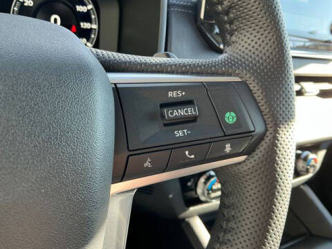 2025 Mitsubishi Outlander PHEV SE