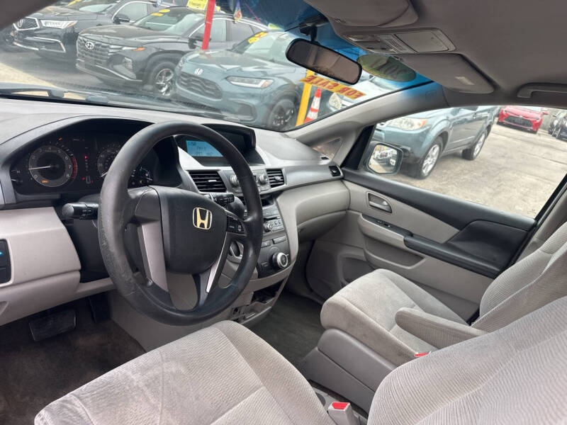 2011 Honda Odyssey LX