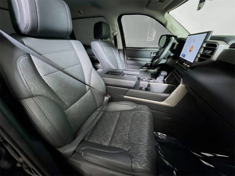 2024 Toyota Tundra Limited HV