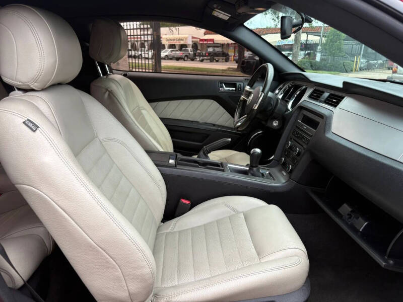 2012 Ford Mustang GT Premium