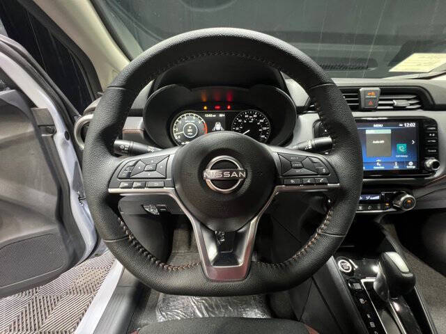 2025 Nissan Versa SR