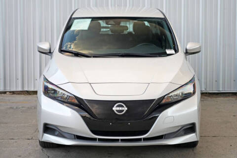 2025 Nissan LEAF S