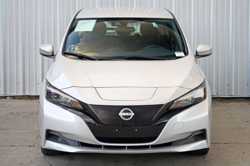 2025 Nissan LEAF S