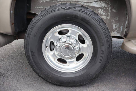 2005 Ford Excursion Eddie Bauer