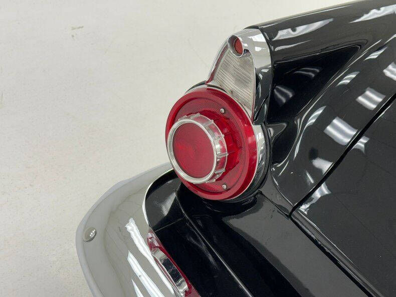 1956 Ford Thunderbird