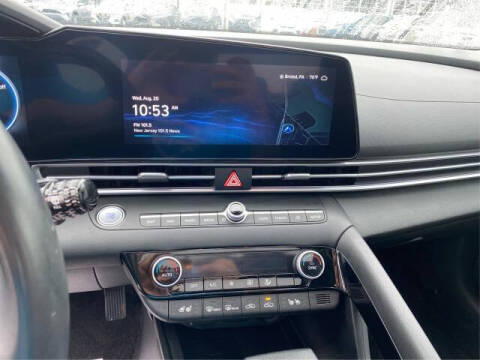 2023 Hyundai Elantra Hybrid Limited