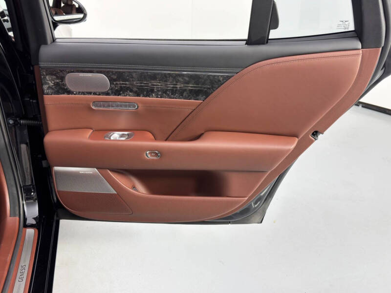 2024 Genesis G90 3.5T e-Supercharger