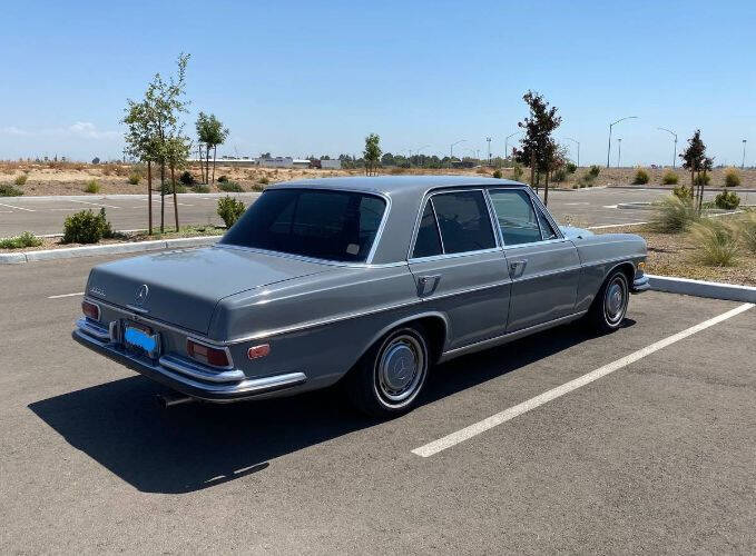 1969 Mercedes-Benz 280-Class