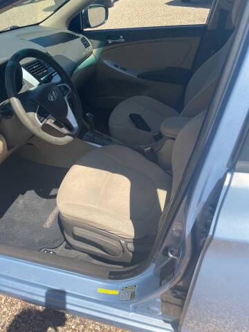 2013 Hyundai Accent GLS