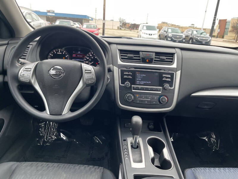 2017 Nissan Altima 2.5 SV