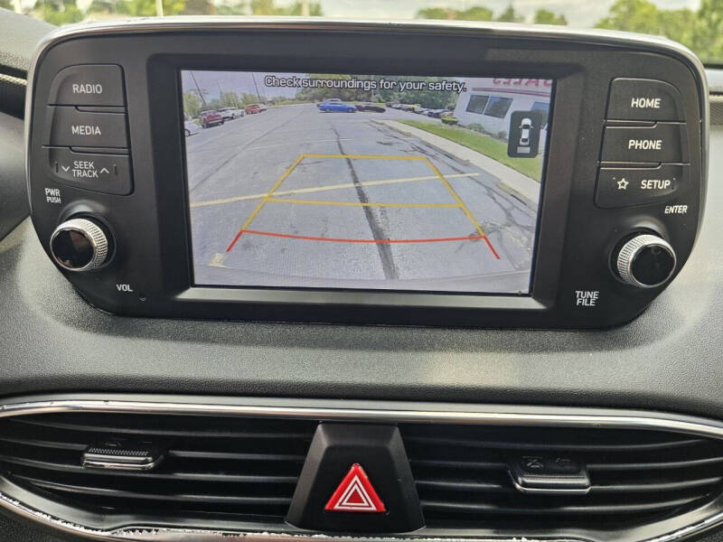2019 Hyundai Santa Fe SE 2.4L