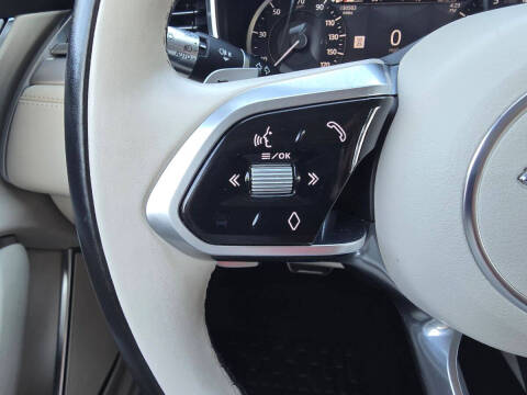 2022 Jaguar XF P250 SE