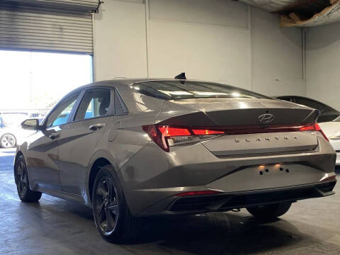 2022 Hyundai Elantra