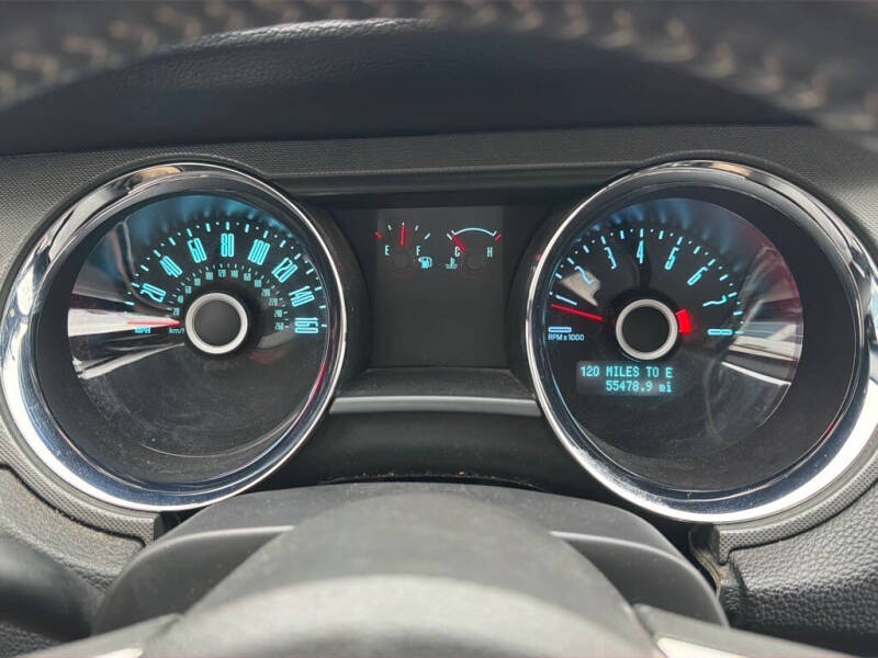 2014 Ford Mustang V6