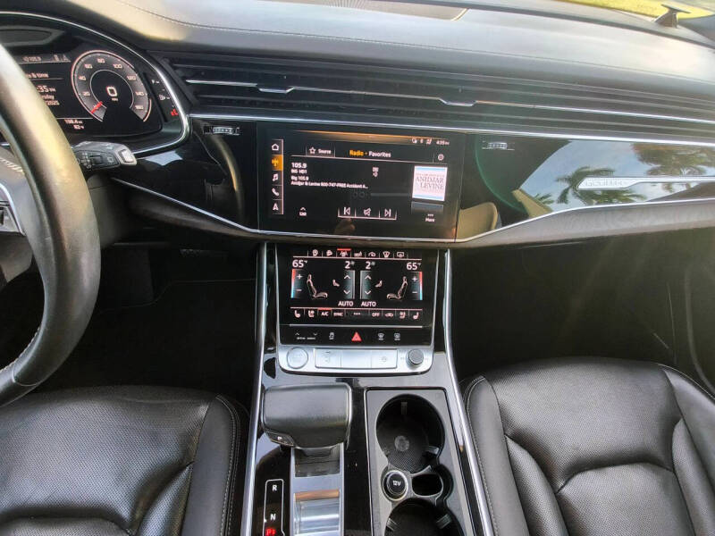 2019 Audi Q8 quattro Prestige 55 TFSI