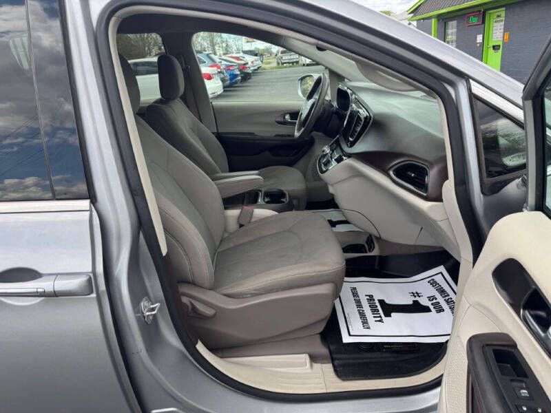 2018 Chrysler Pacifica Touring Plus