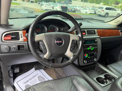 2012 GMC Yukon SLE