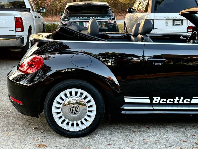 2013 Volkswagen Beetle Convertible 2.5L 50s Edition