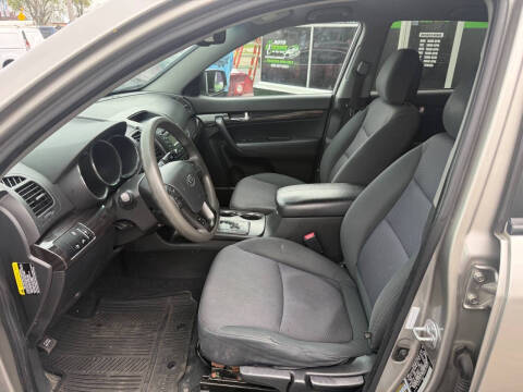 2013 Kia Sorento LX