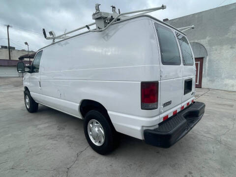2010 Ford E-Series E-250