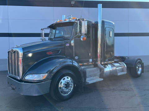 2010 Peterbilt 384