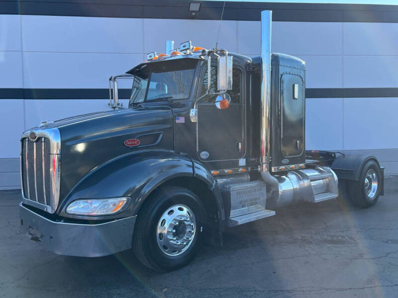 2010 Peterbilt 384