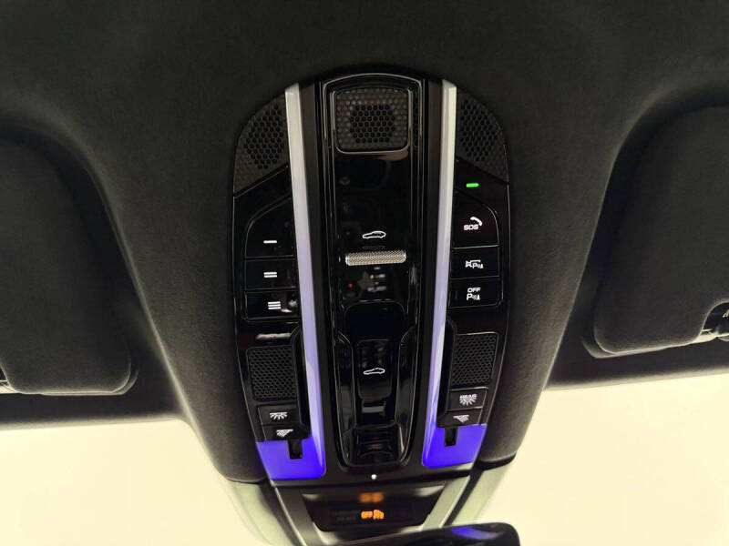 2022 Porsche Cayenne