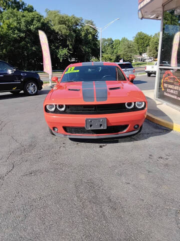 2017 Dodge Challenger SXT