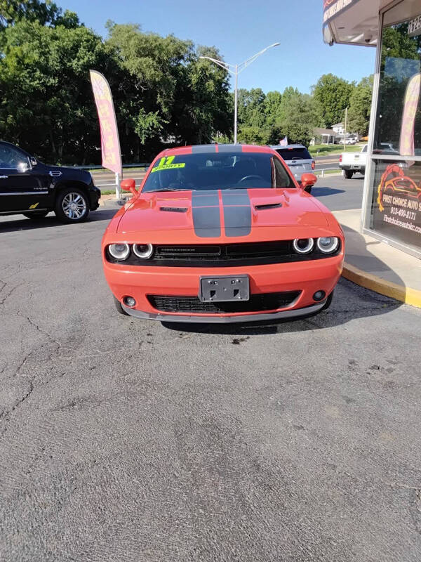 2017 Dodge Challenger SXT