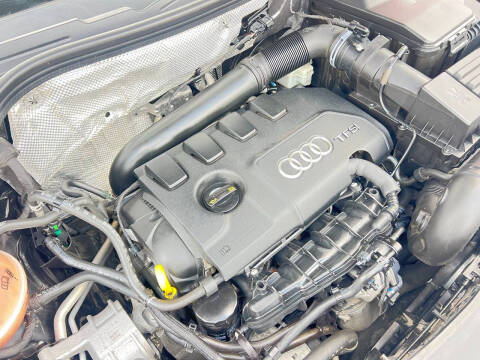 2016 Audi Q3 2.0T quattro Premium Plus