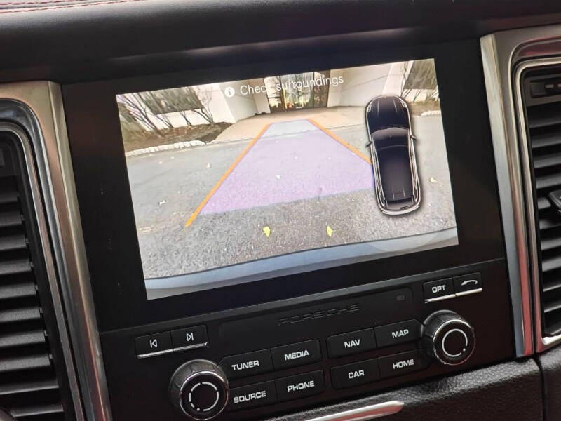 2018 Porsche Macan S