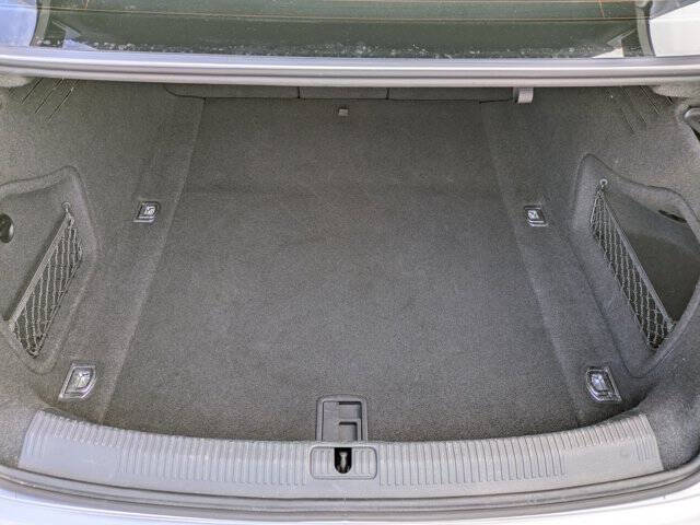 2019 Audi A4 quattro Premium Plus 45 TFSI