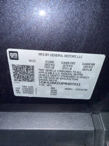 2023 GMC Yukon SLT