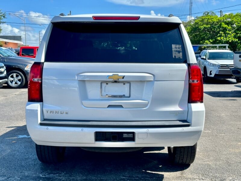 2017 Chevrolet Tahoe  - $23,995