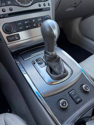 2011 Infiniti G25 Sedan x