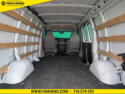 2023 Chevrolet Express 2500