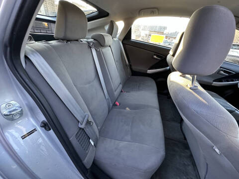 2012 Toyota Prius Two