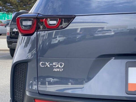 2025 Mazda CX-50 Hybrid Premium