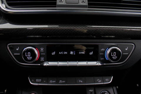 2021 Audi SQ5 3.0T quattro Premium Plus