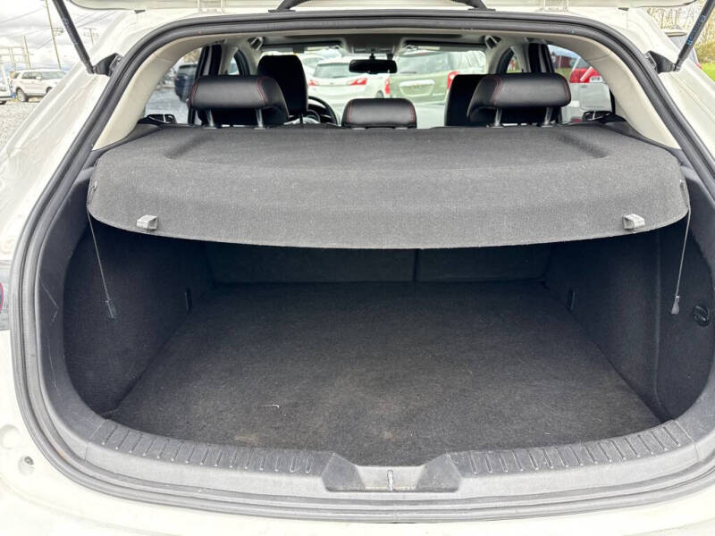 2014 Mazda MAZDA3 s Grand Touring