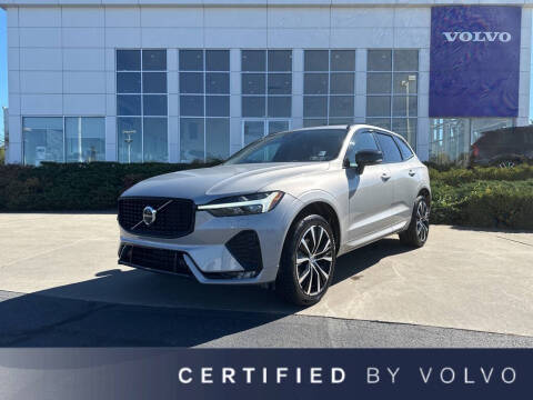 2023 Volvo XC60 B5 Plus Dark Theme