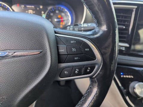 2021 Chrysler Pacifica Touring L