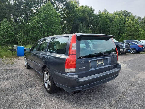 2004 Volvo V70 R