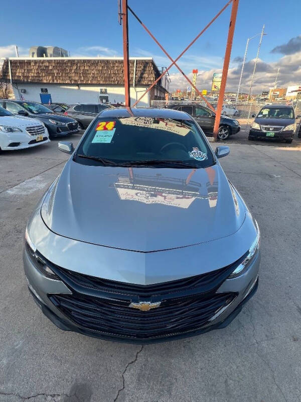 2024 Chevrolet Malibu LT