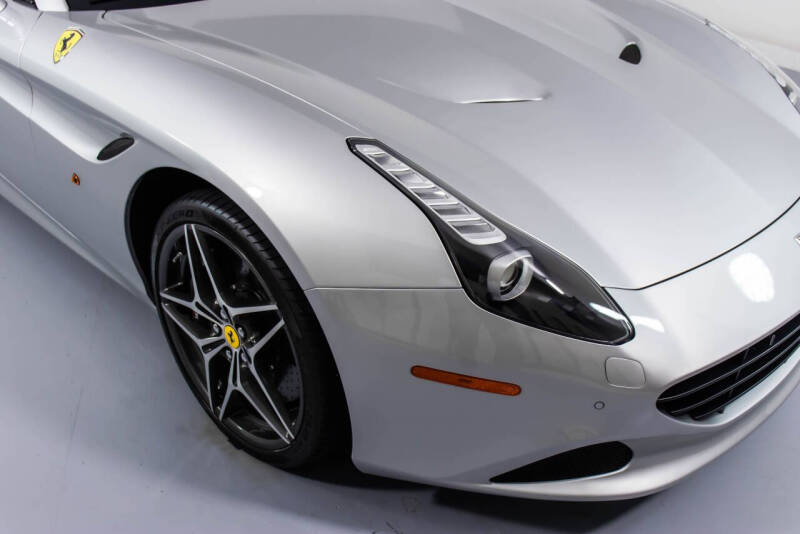2016 Ferrari California T