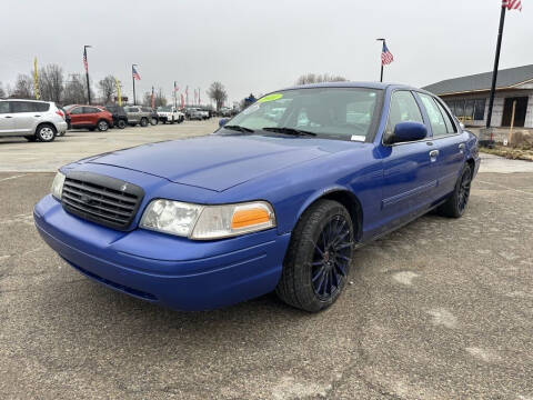 2011 Ford Crown Victoria for sale at Newcombs North Certified Auto Sales in Metamora MI