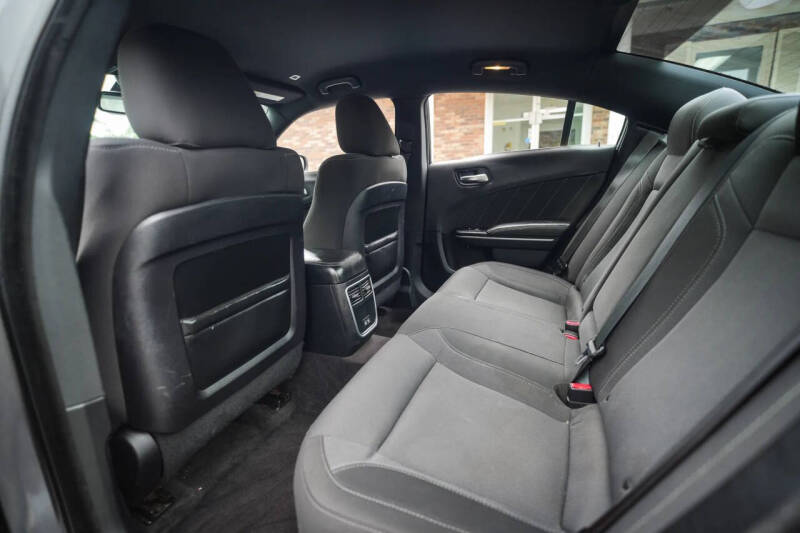 2017 Dodge Charger SXT