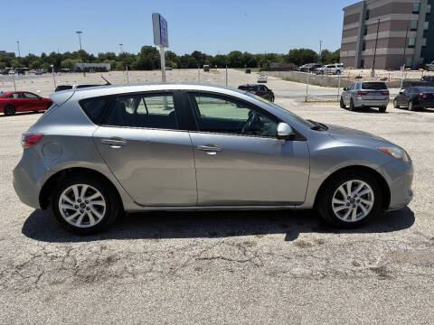 2013 Mazda MAZDA3 i Touring