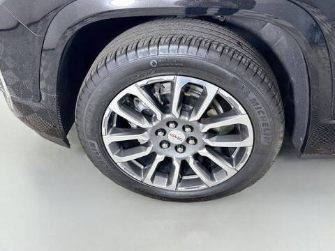 2022 GMC Acadia Denali